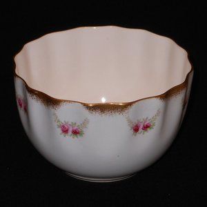 Open sugar bowl. Aynsley Portland fine bowl china